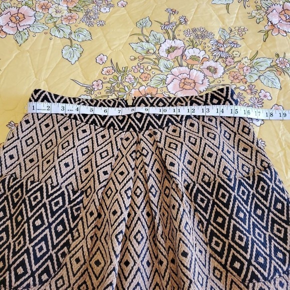Anthropologie Lauren Moffatt Geometric Neutral Academia skirt w/ pockets Size 10 - Picture 6 of 12